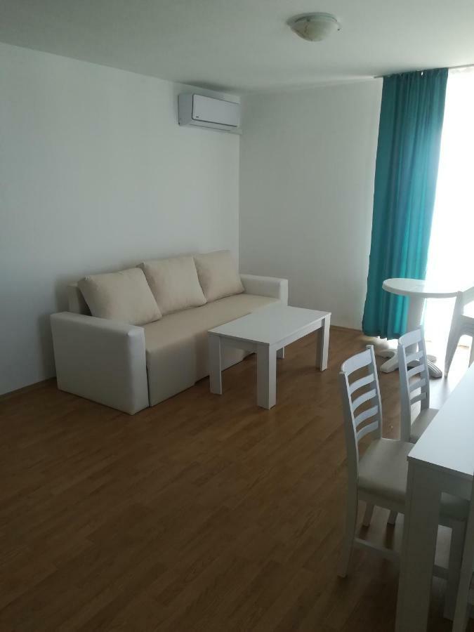 Apartment Rutland Ravda Exteriér fotografie